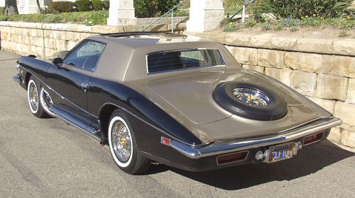 Stutz' extravagant body lines mirror its lavish interior accoutrements