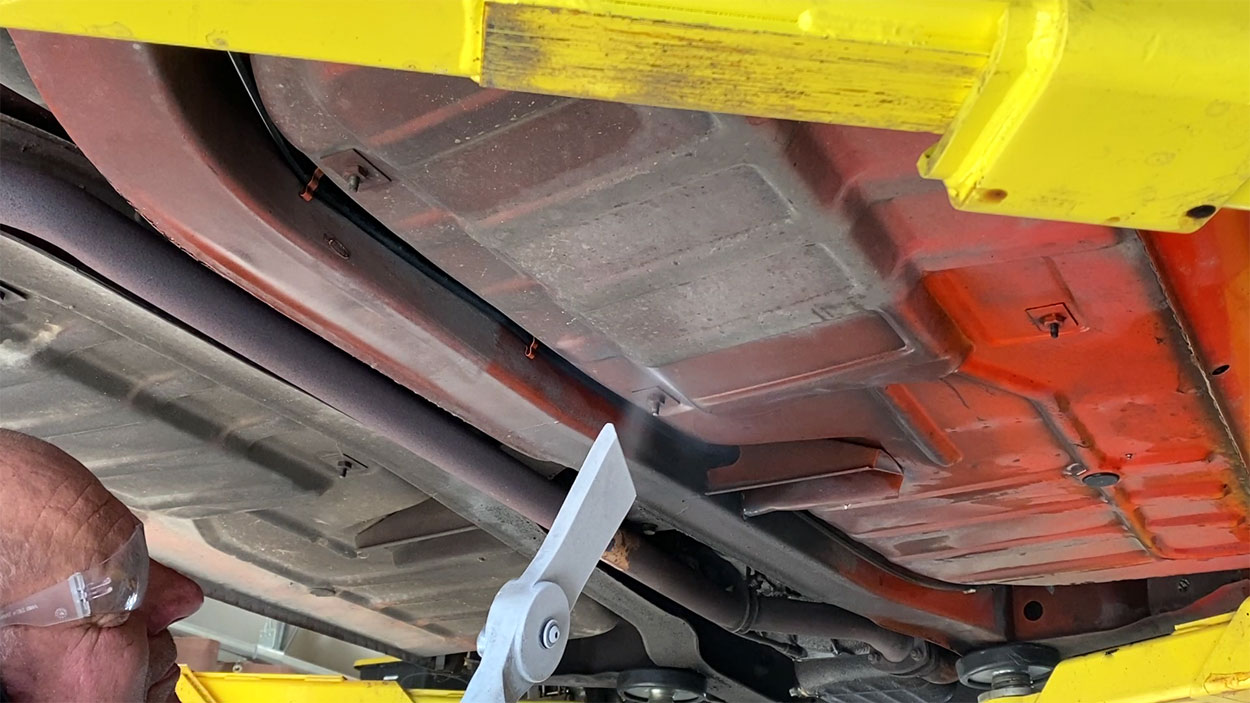 Dry ice blasting automotive undercarriage